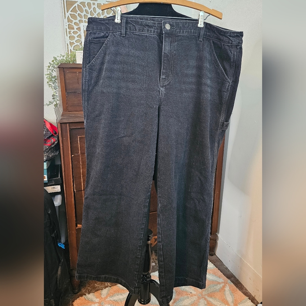 Torrid black denim carpenter jeanss 20R